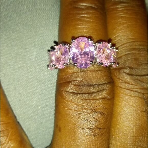 New 5 Stone Tanzanite Ring - Picture 2 of 4